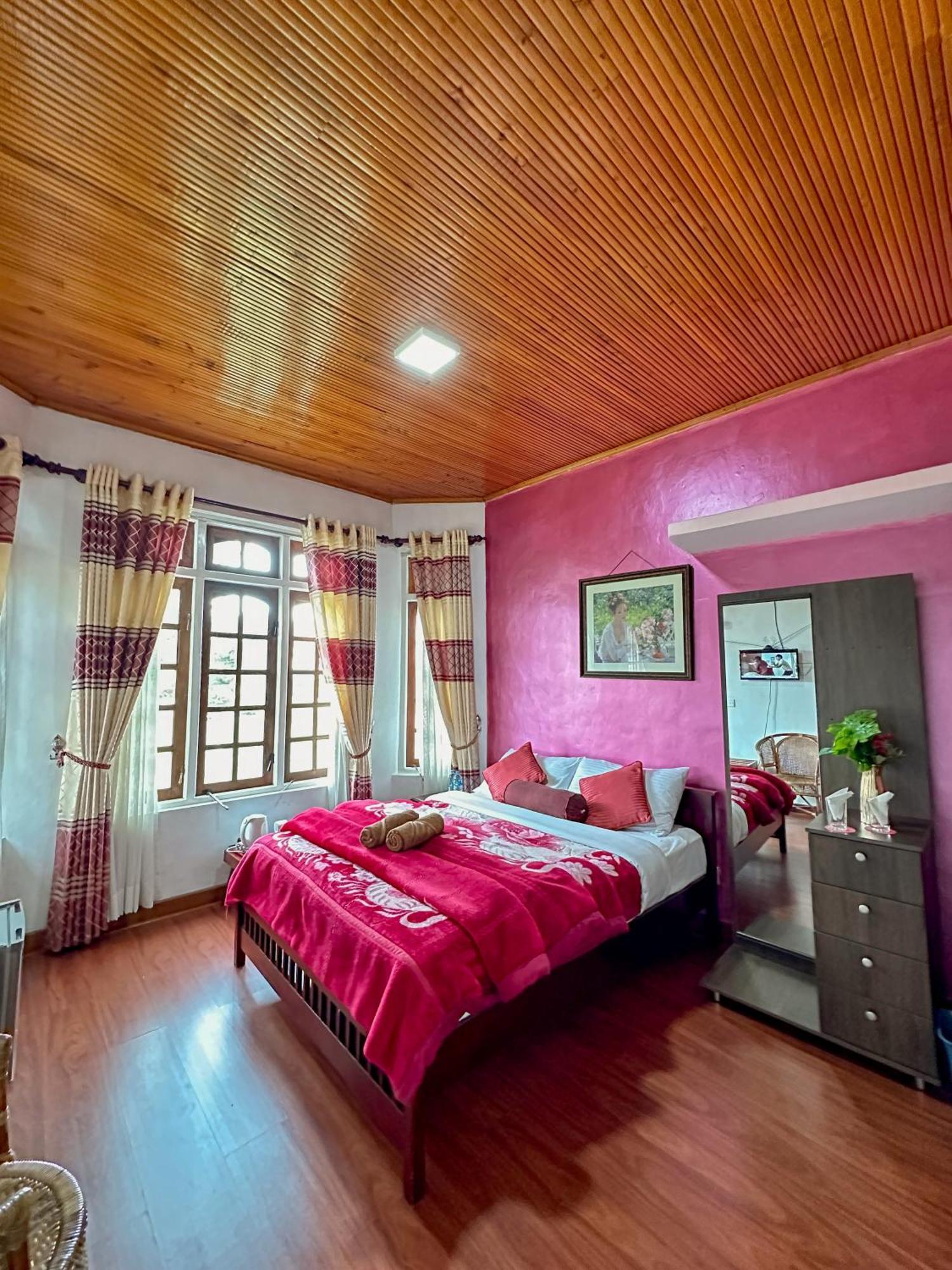 Nuwara Eliya Hills Rest Hotel Room photo