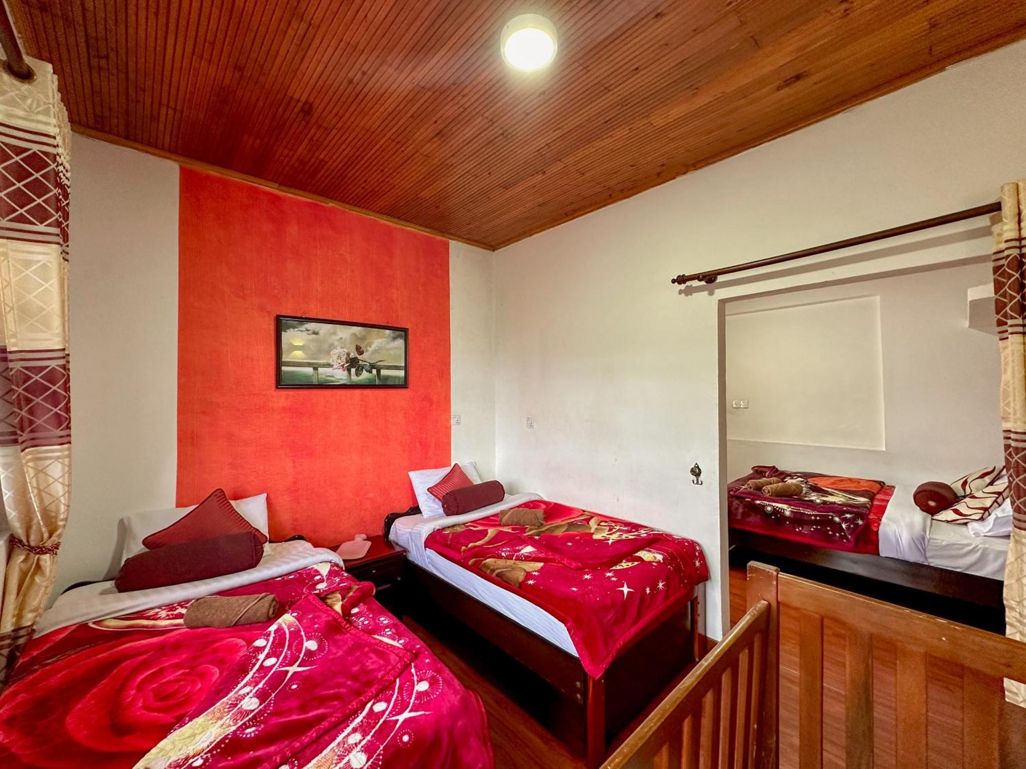 Nuwara Eliya Hills Rest Hotel Room photo
