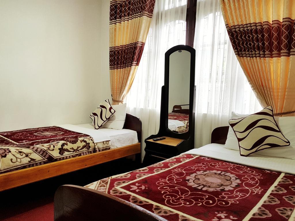 Nuwara Eliya Hills Rest Hotel Exterior photo