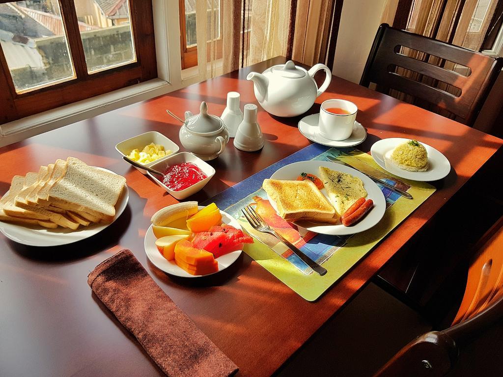 Nuwara Eliya Hills Rest Hotel Exterior photo