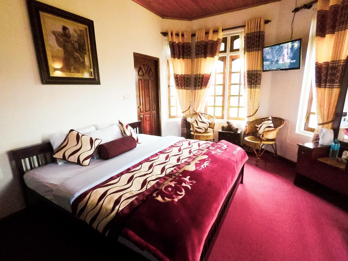 Nuwara Eliya Hills Rest Hotel Exterior photo